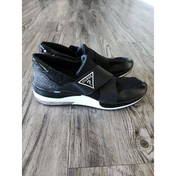 GUESS Sneakers Women's 8.5 Black And White - Picture 2 of 8